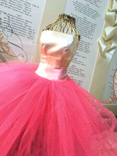 Dalmazio Design Dress Form on Personalized Box Centerpiece